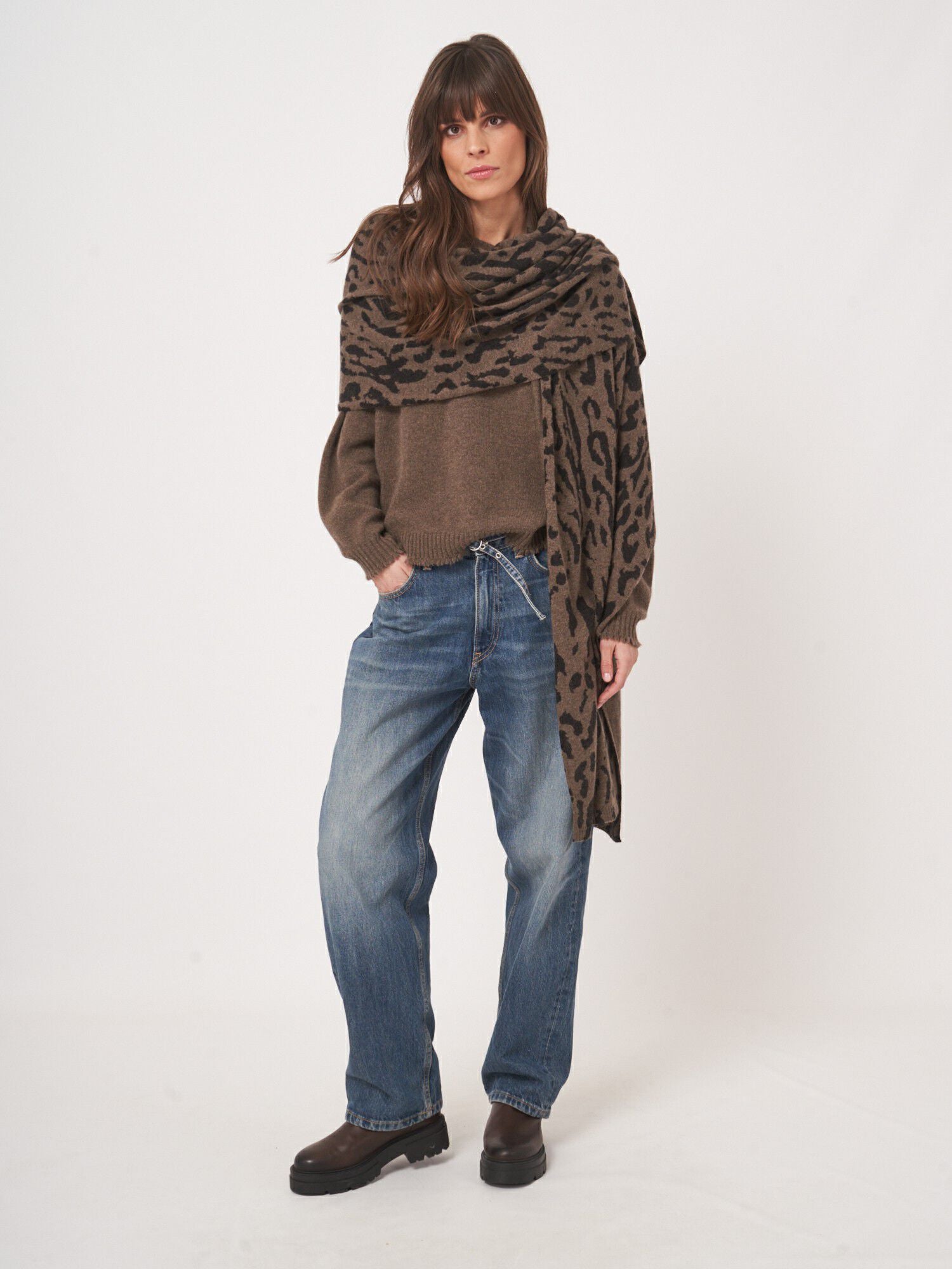 Leopardmönstrad Scarf i Cashmere - Stenströms Store