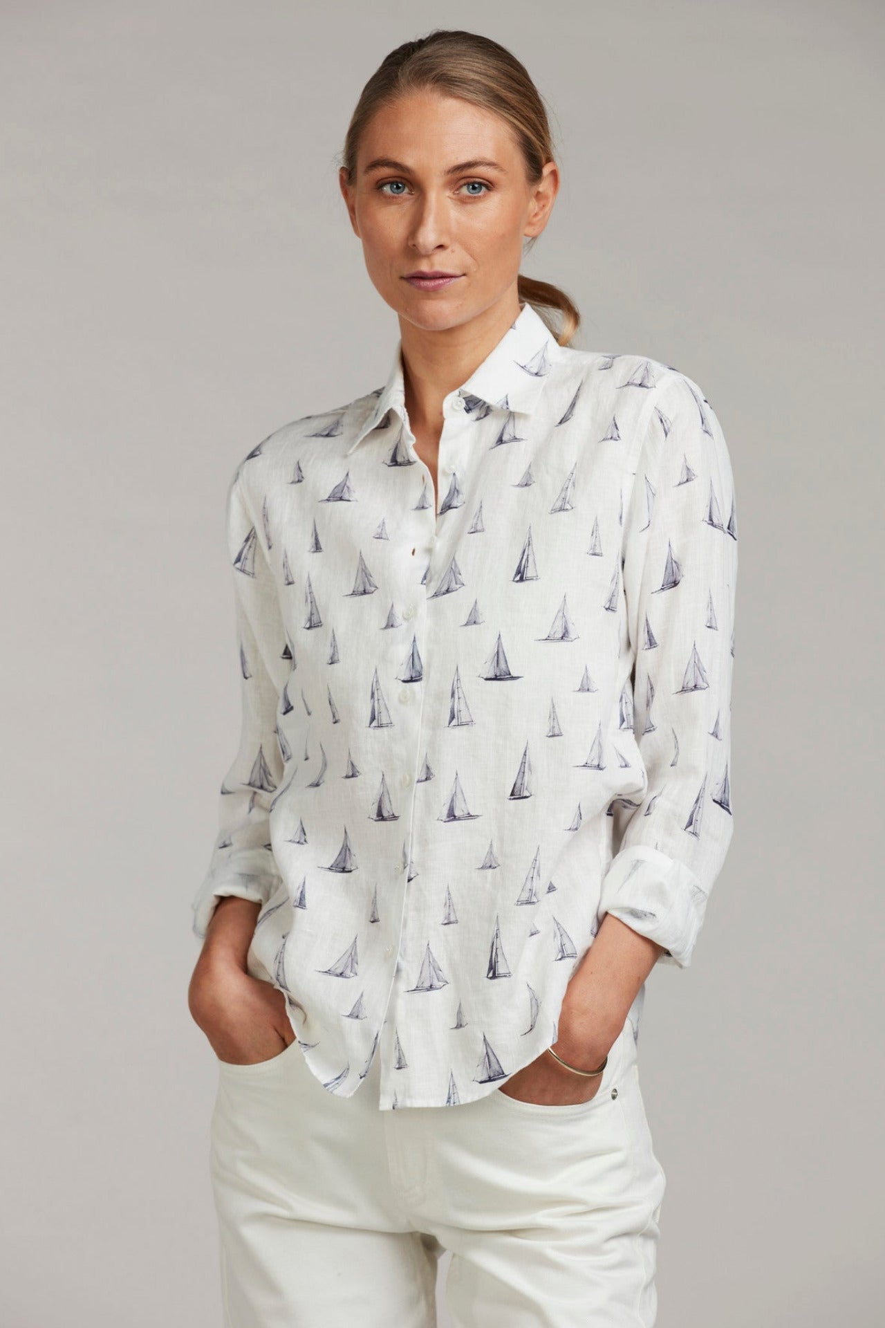 Siri Relaxed Linneskjorta - Segelbåtar