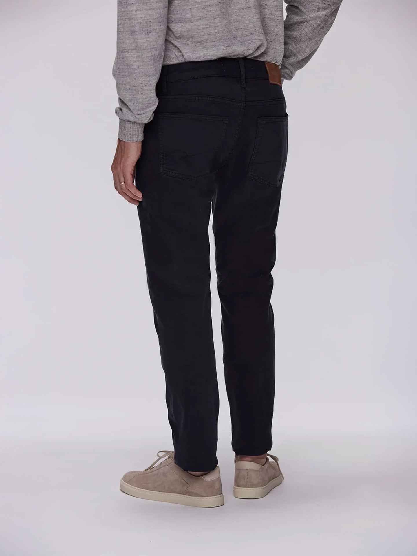 Tapered Fit 5-Pocket Byxa
