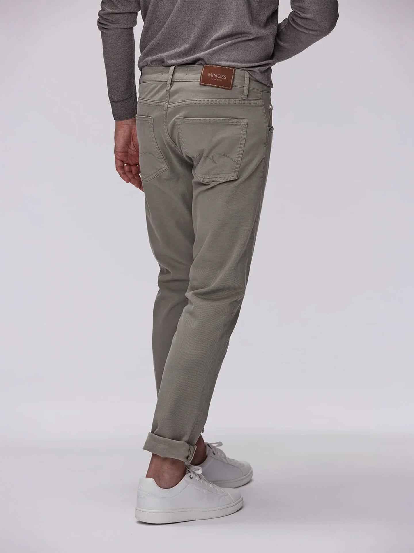 Tapered Fit 5-Pocket Byxa