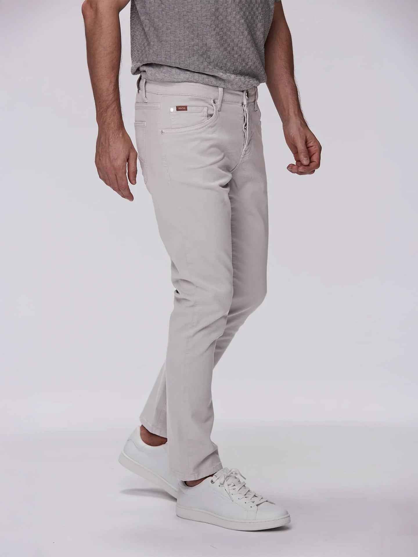 Tapered Fit 5-Pocket Byxa