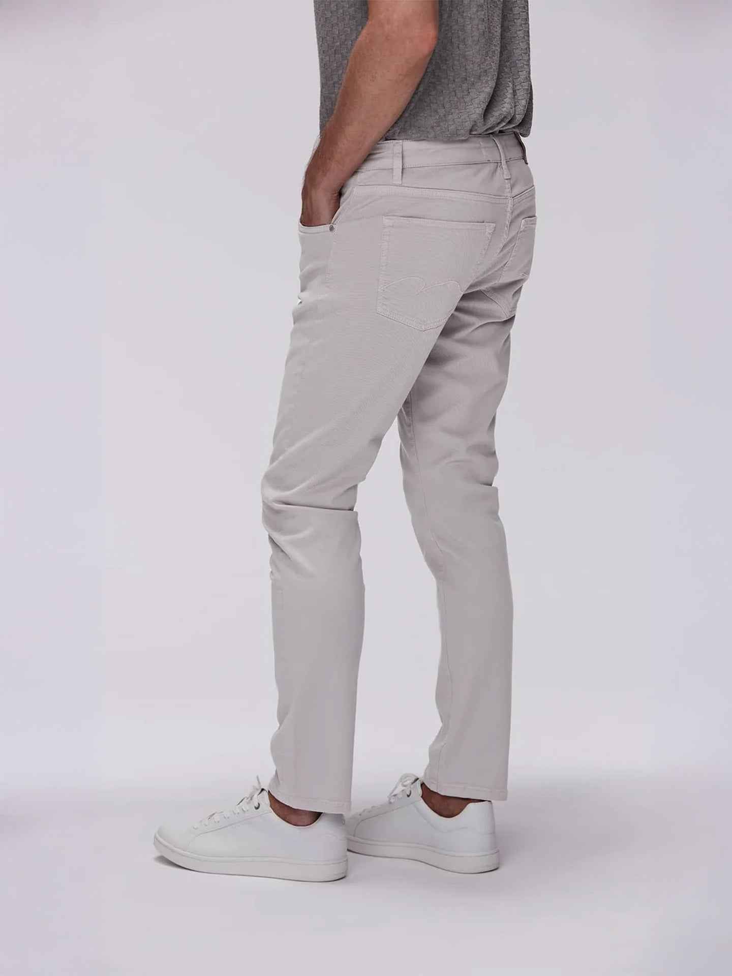 Tapered Fit 5-Pocket Byxa