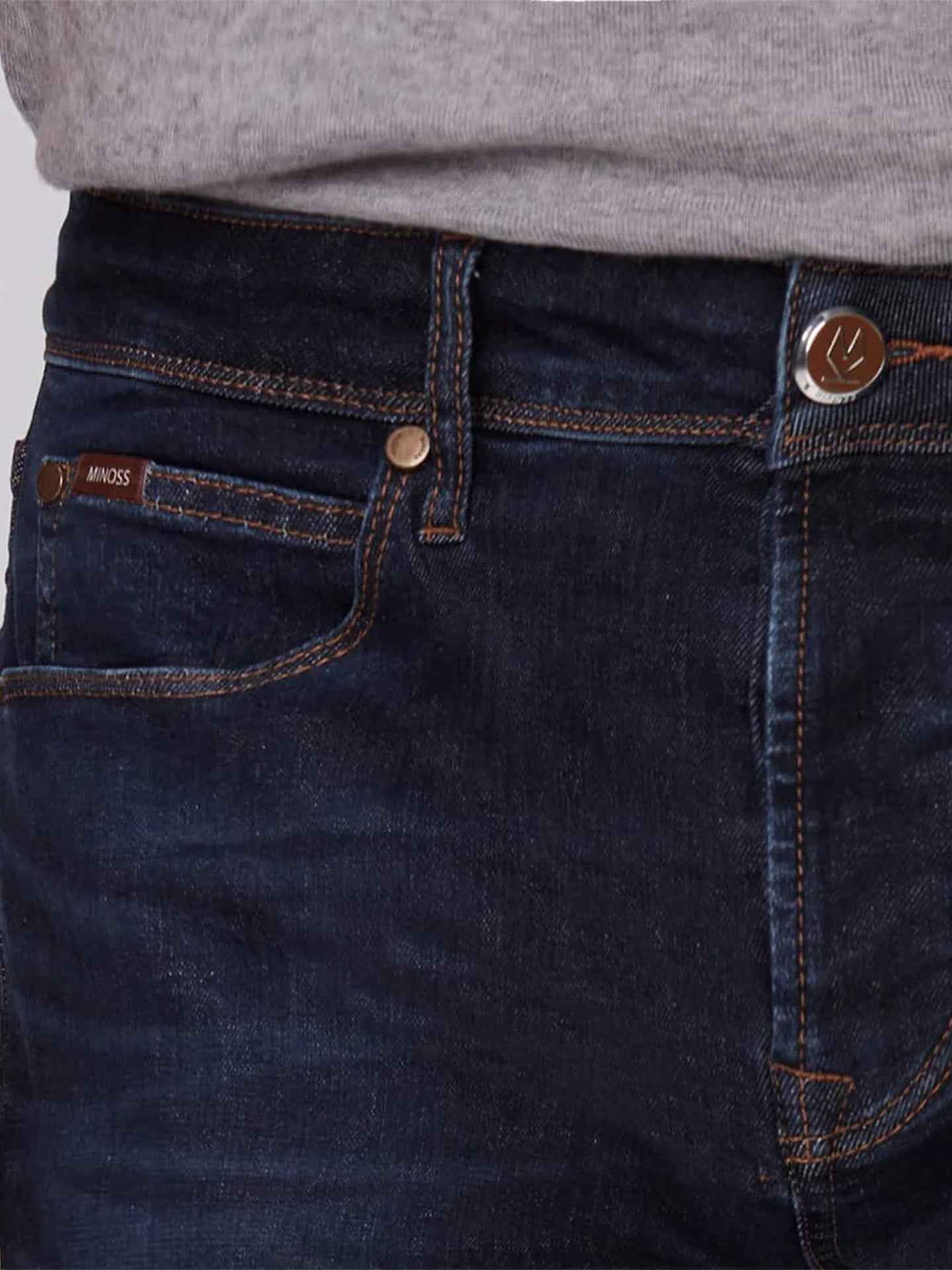 Tapered Fit 5-Pocket Jeans