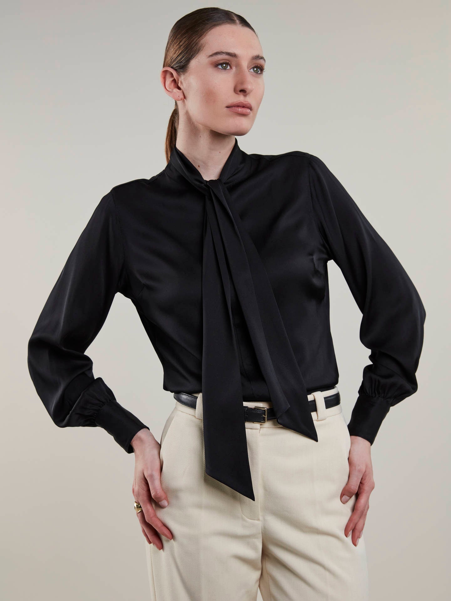 Selma Siden Knytblus