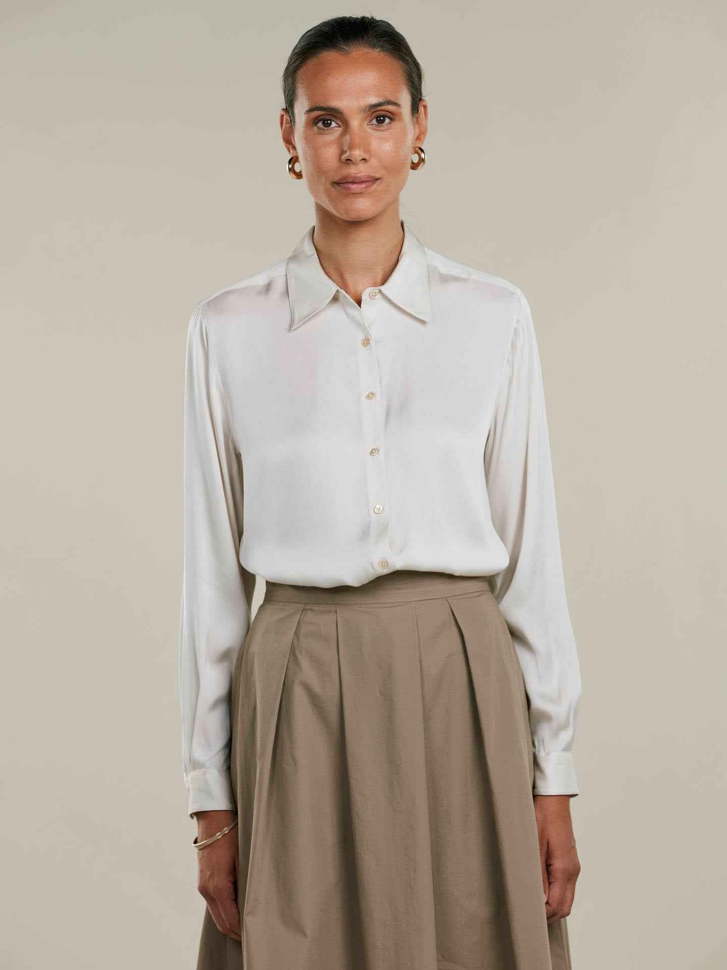 Kornelia Sidenskjorta