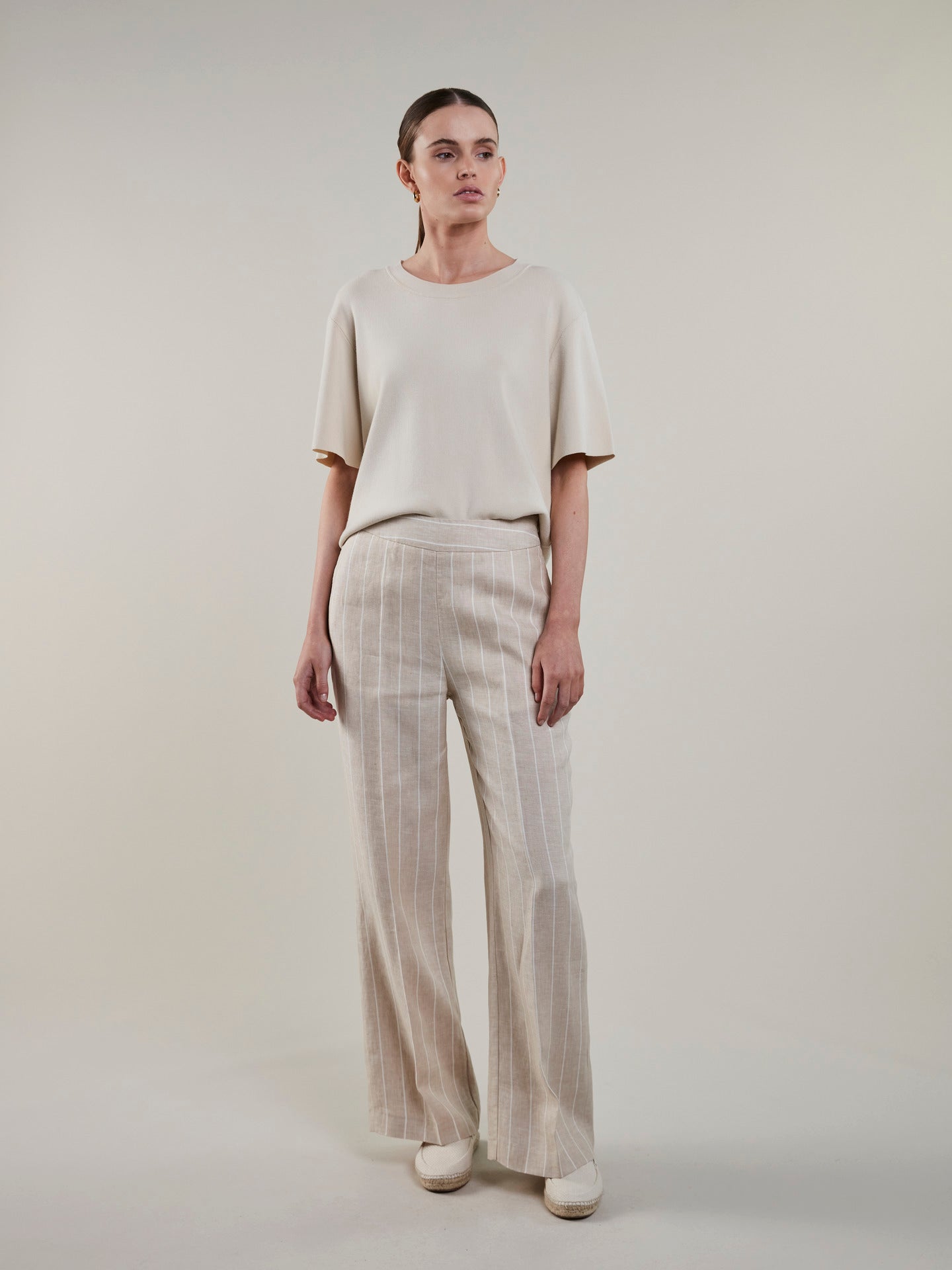 Beige Eve Randiga Linnebyxor