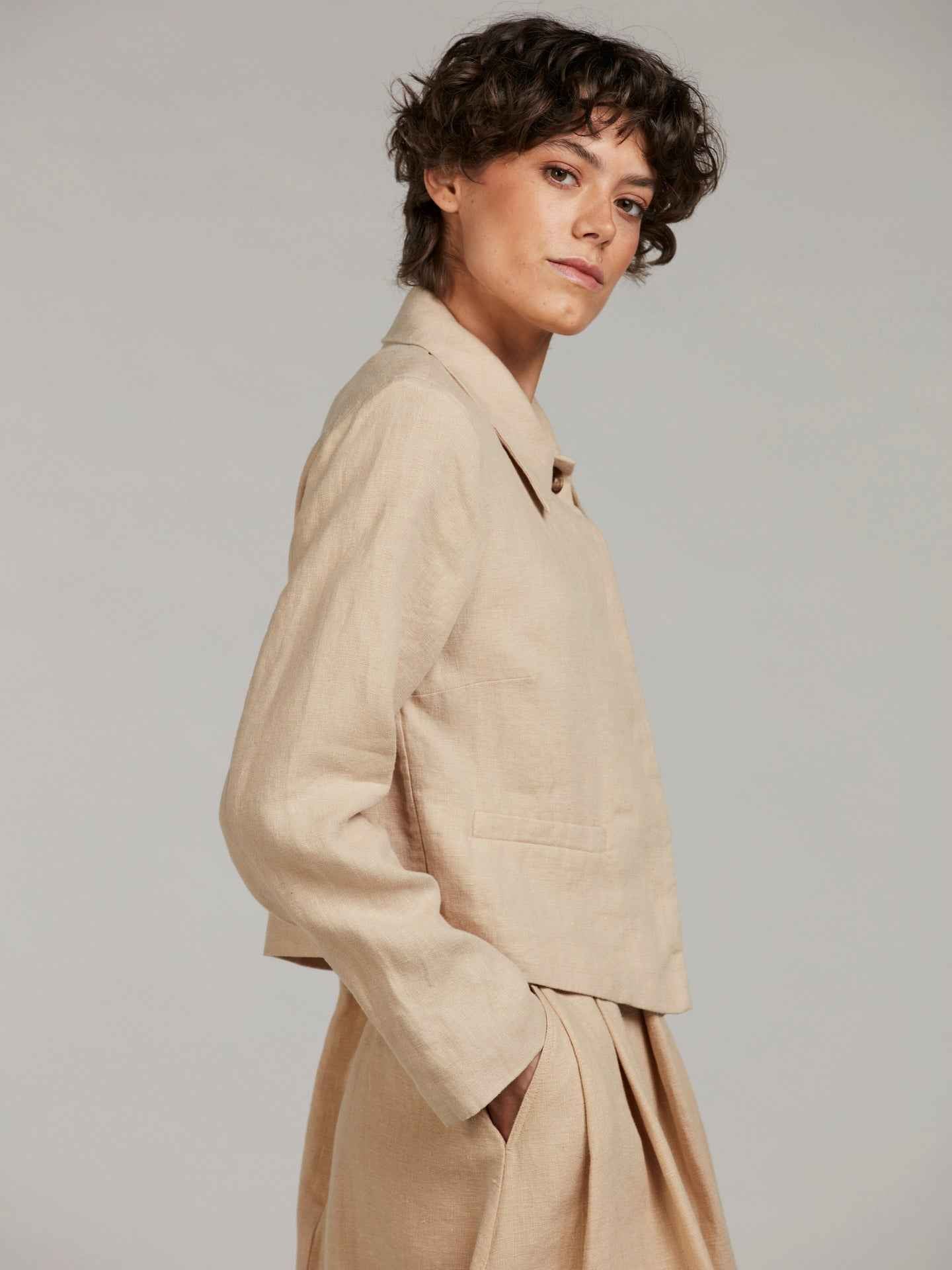 Beige Leia Linnejacka