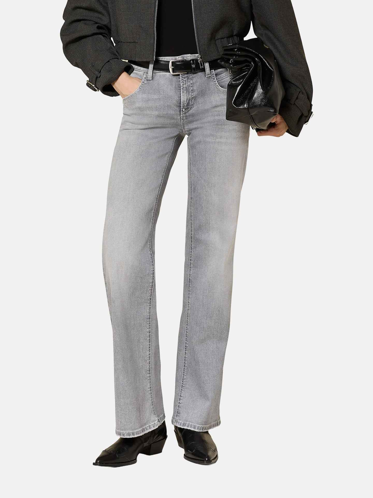 Tess Straight Fit Jeans