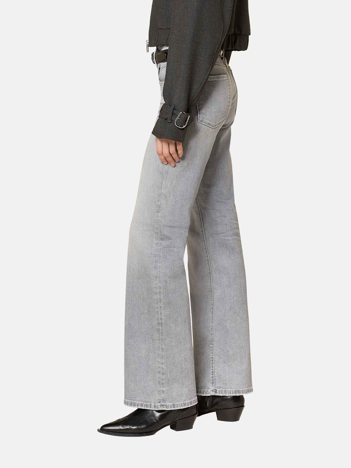 Tess Straight Fit Jeans