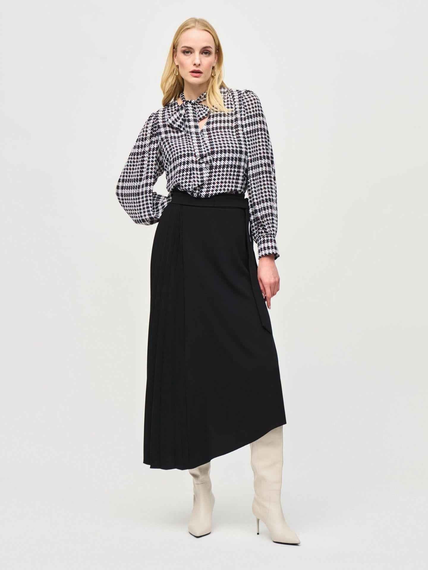 Asymmetrisk Crepe Kjol