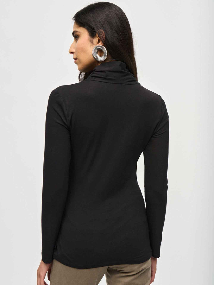 Cowl Neck Draperad Topp