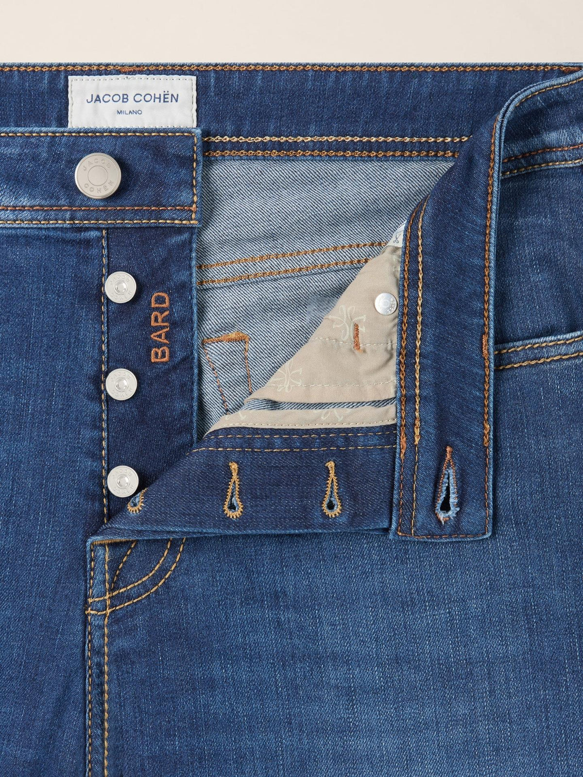 Ljusblå Bard Slim Vintage Wash Jeans - Jacob Cohen
