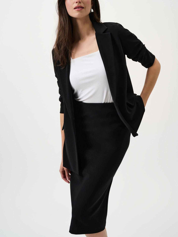 Lång Pennkjol i Silky Knit