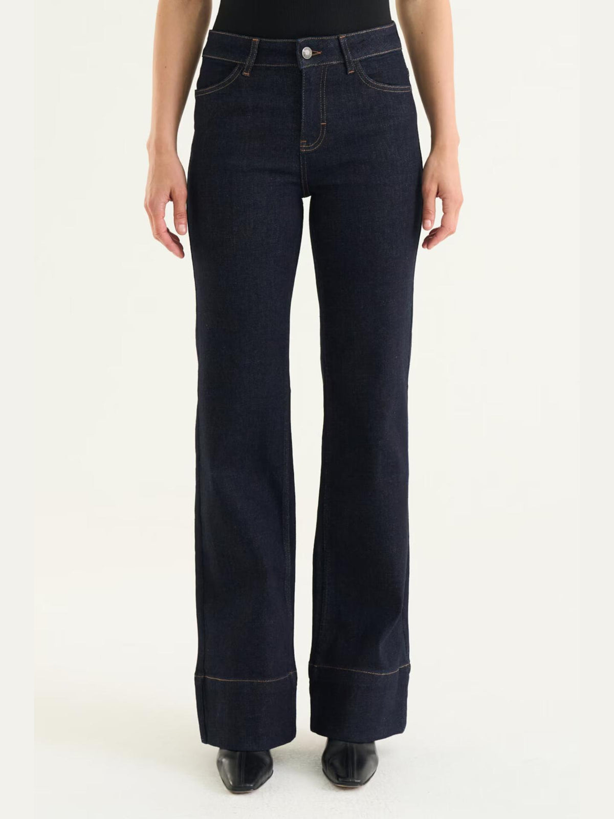 Mörkblå Nora Bootcut Jeans - Twist & Tango
