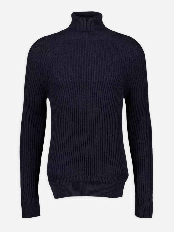 Ribbstickad Turtleneck i Virgin Wool