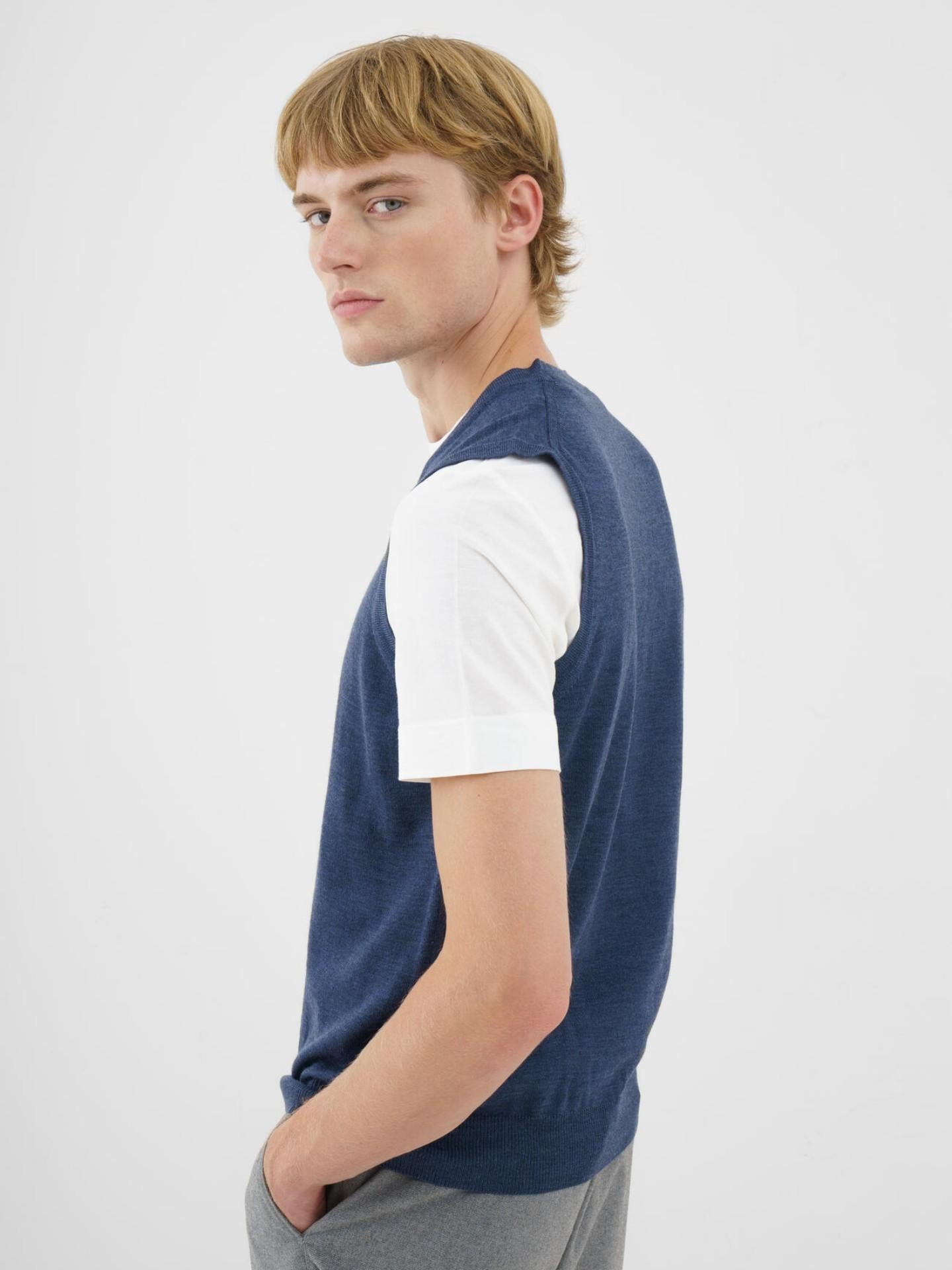 Stickad Väst i Merinoull - Stenströms Store