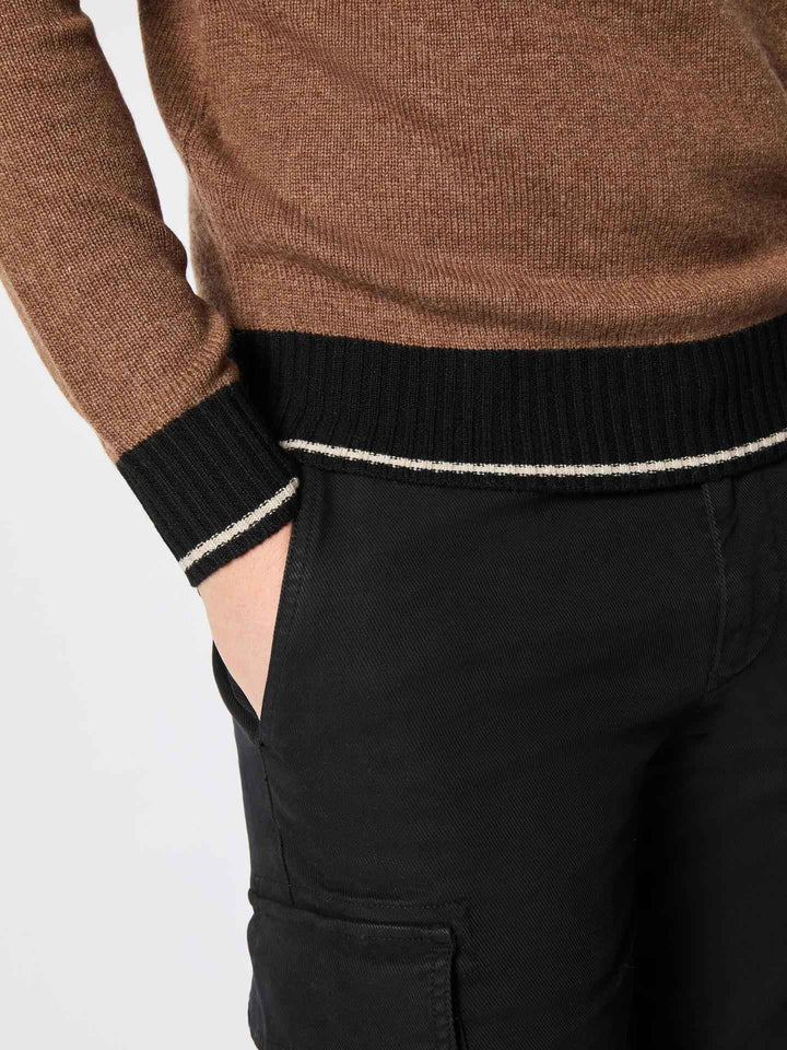 Stickad Hoodie i Ull och Cashmere