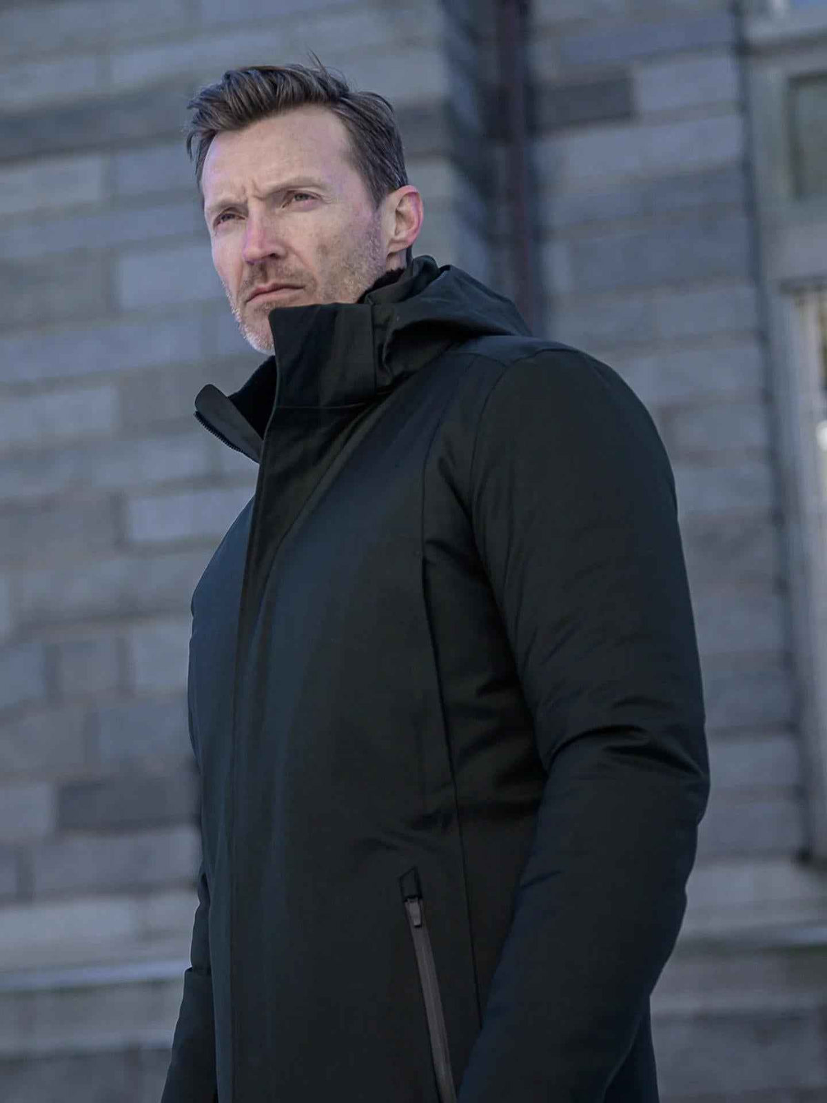 Svart Regulator Parka Savile