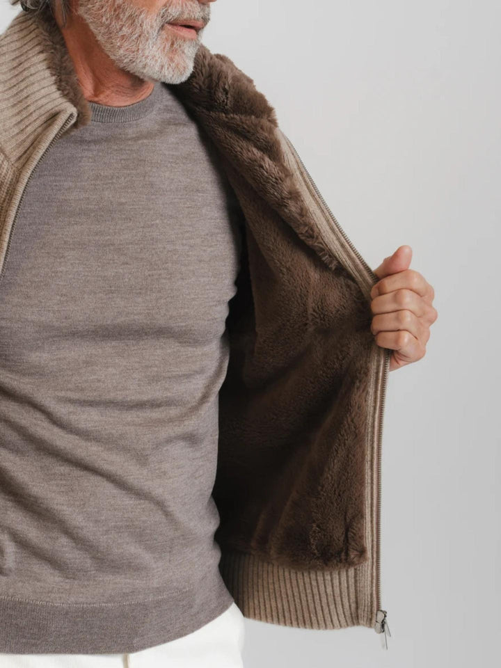 Taupe Alpine Ribbstickad Cashmere Jacka - Brown Avenue