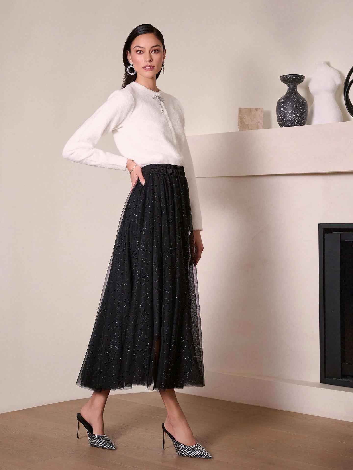 Tyllkjol med Utsvängd Silhuett