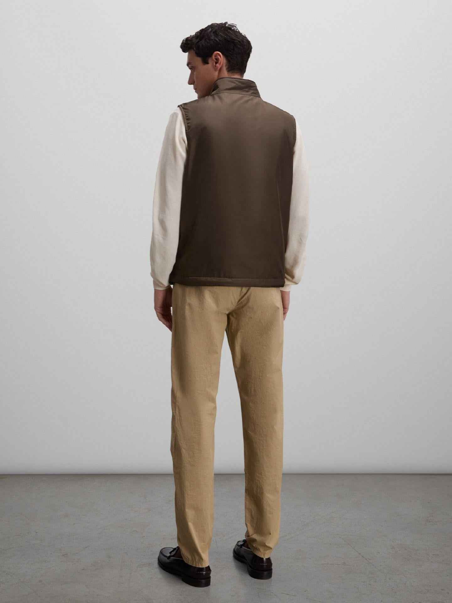 Vernes Slim Fit Nylonväst