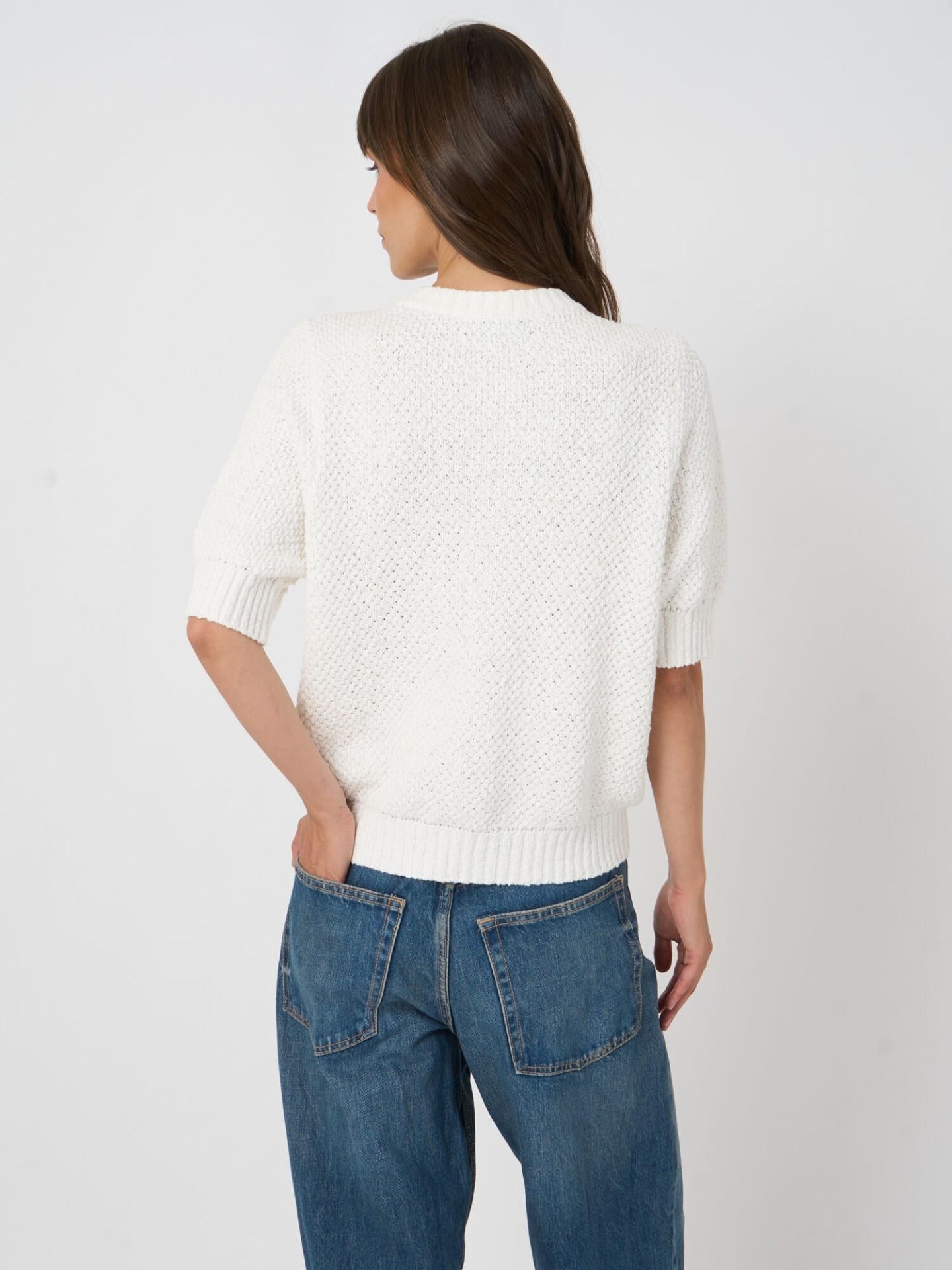 Vit Stickad Kofta med Broderade Blommor - Repeat