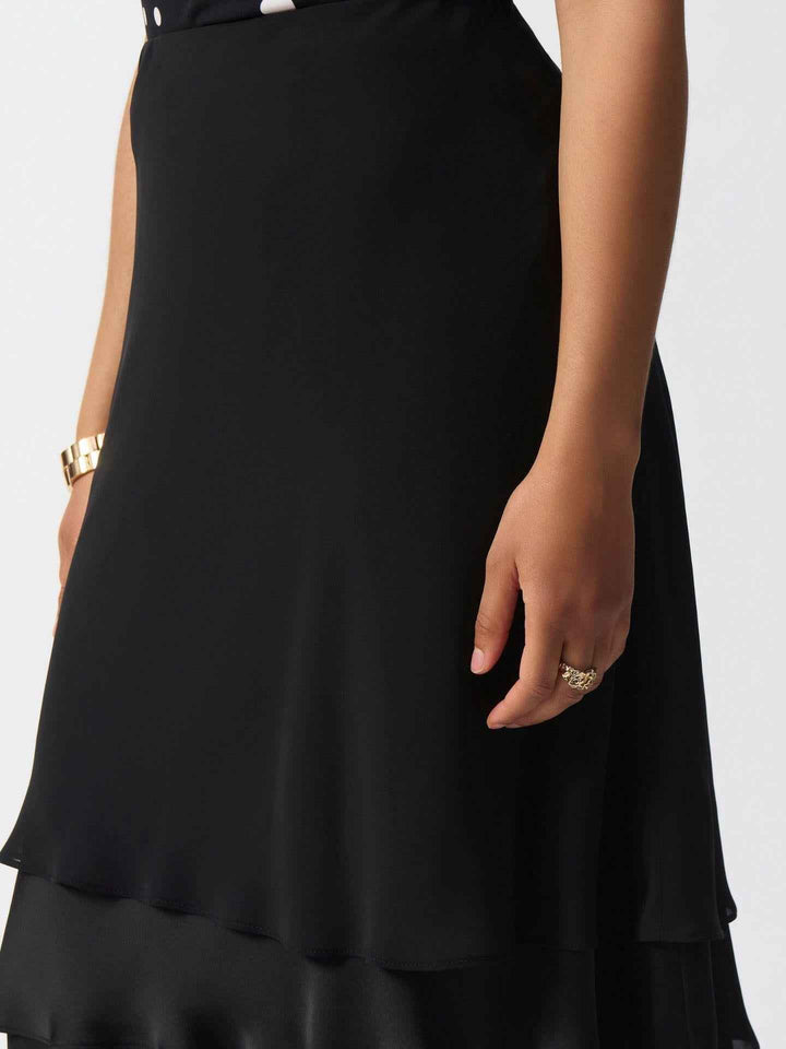 Volangskiktad Midikjol