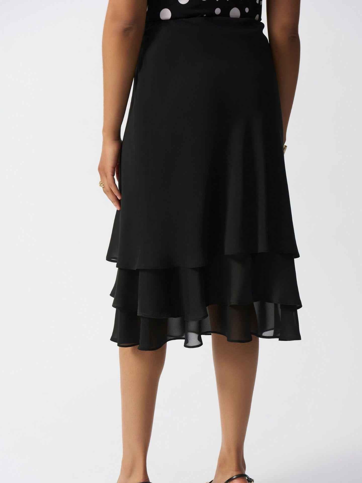 Volangskiktad Midikjol